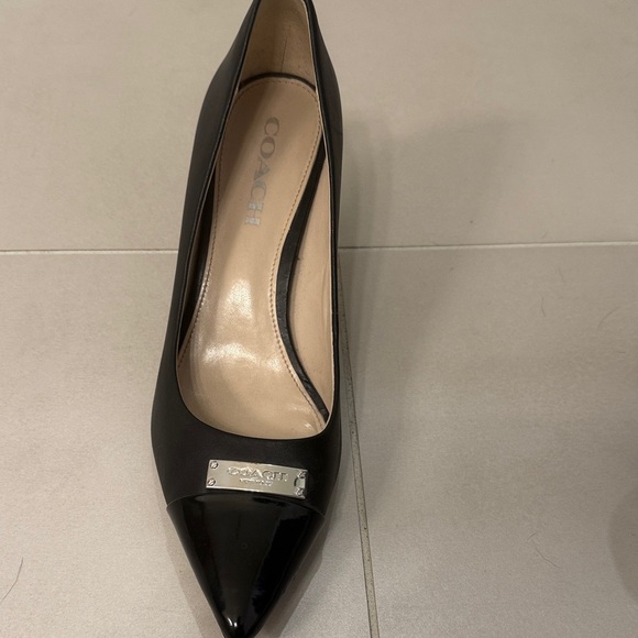 Coach Black Leather Heels Size 9 - Picture 8 of 11